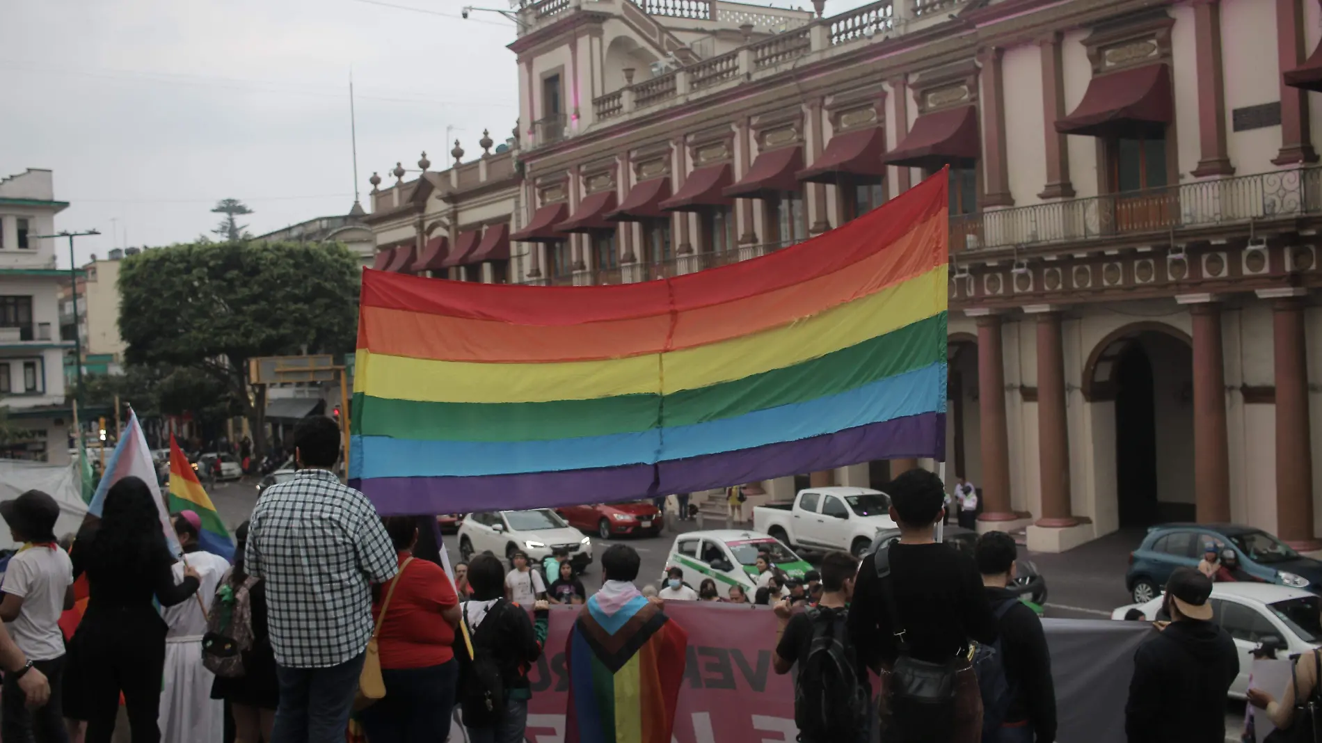 Fuera de casa están seguros; abusos a comunidad LGBTQ+ se viven más en el hogar: Jorge Nava